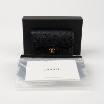 CHANEL Kaviarhaut klassischer Kartenhalter schwarz mit Goldbeschläge 157120696