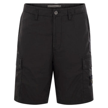 Stone Island Stone 25SS Wappen Patch Bermuda Shorts Black L100L08 S0003 V0029 139977599