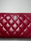 CHANEL Langwallet mit CC-Logo aus Lammleder und silberner Hardware 6TCHW20155 157343411 [P]