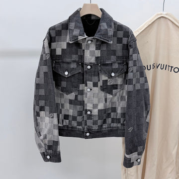 LOUIS VUITTON Jean-Truckerjacke mit Damier-Punktmuster 46 157343766