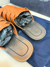 PRADA Neue Leder-Fischer-Mule-Slipper Größe 7.5 157343867 [P]