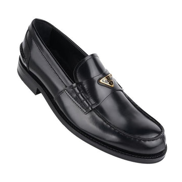 PRADA Triangular Logo Gebürstete Loafers 157344012