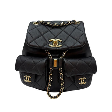 CHANEL Duma Klein Rucksack aus Kalbsleder Schwarz AS3787 157375795