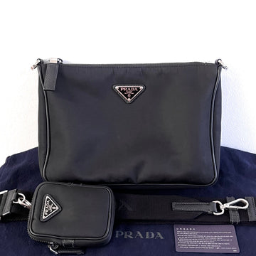 PRADA Nylon Schultertasche Messenger Bag Schwarz 157396463