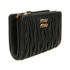 MIU MIU Kleine Matelassé Brieftasche aus Nappaleder 157408783 [P]