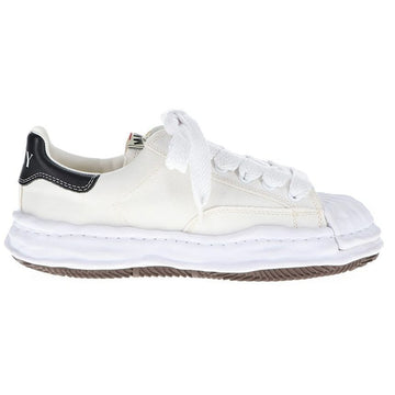 Maison Mihara Yasuhiro Blakey Canvas Low Top Sneakers White A08FW735 57885432