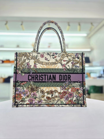 DIOR Medium Book Tote M1296ZEBH 157501743