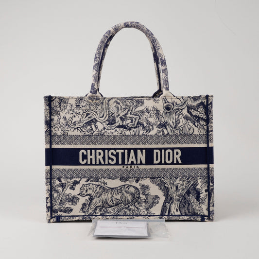 DIOR Buch Tote Medium Bag 157120925