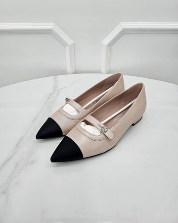 CHANEL Stiletto Zwei-Farben Perlen Ballerinas 37 G45763 Neu 153576904
