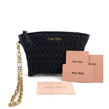 MIU MIU ナパレザーポーチ 5nh008 157533515