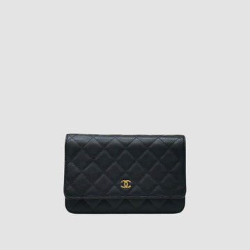 CHANEL クラシックキャビアWOCクロスボディバッグブラックAP0250 157542771