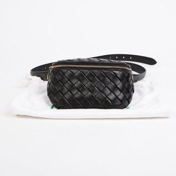 BOTTEGA VENETA Leder Mini Pad Gürteltasche Schwarz 157315481