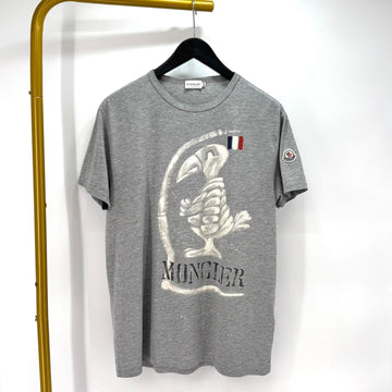 MONCLER グレーのグラフィック半袖Tシャツ 157550133