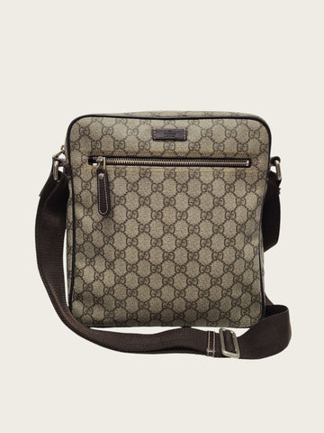 GUCCI GG Supreme Canvas Crossbody Messenger Bag 157550746