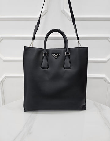 PRADA レザー トートバッグ 2VG111 157590626