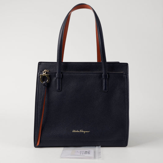 Salvatore Ferragamo Amy Medium Tote Shoulder Bag 157090521