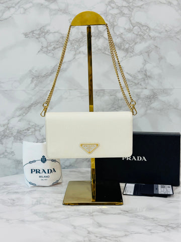 PRADA Vitello Saffiano Ketten-Crossbody Tasche Weiß 157604113