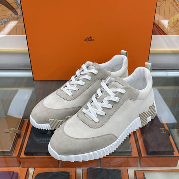 HERMES Bouncing Sneakers aus Wildleder Beige H262851 157640046