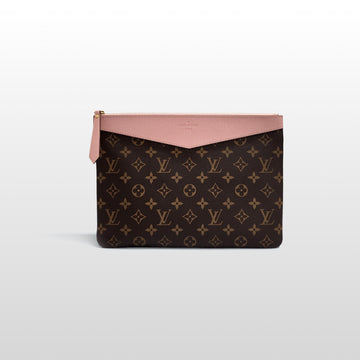 LOUIS VUITTON Monogram Canvas Daily Clutch Pink M62942 157682598
