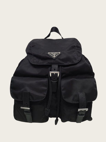 PRADA Schwarzer Re-Nylon Dreieckslogo Rucksack Medium 157690472