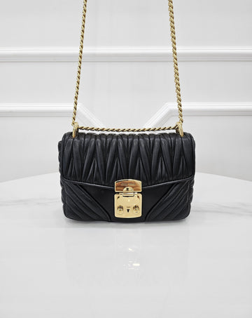 MIU MIU Matelassé Napa Chain Flap Schultertasche 5BD224 150277232 [P]