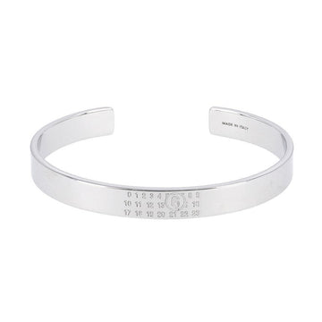 MAISON MARGIELA 穴開きナンバリングロゴ 8mm カフブレスレット 154118133 [P]