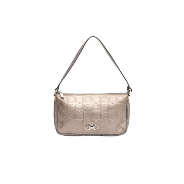 SALVATORE FERRAGAMO AU22 B098 Gancini Logo Schultertasche 157797419