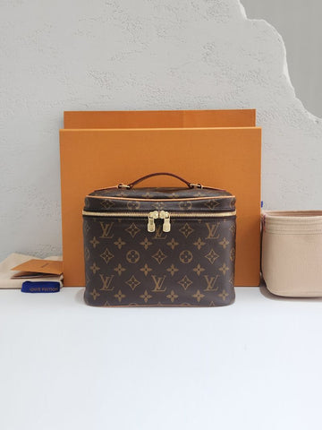 LOUIS VUITTON Monogram NIS BB Tote Bag M42265 157797630
