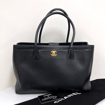 CHANEL カーフスキン サーフバッグ トートバッグ ブラック 157287344 [P]