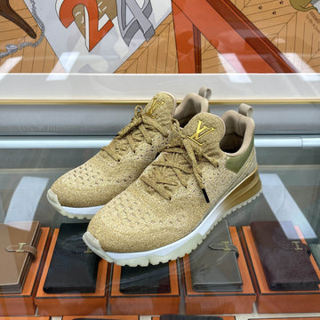 LOUIS VUITTON テクニカル ニット スニーカー ゴールド 7.5 157832868