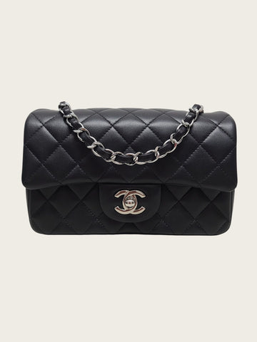 CHANEL ブラックラムスキンシルバークラシックニューミニフラップバッグ 157832994