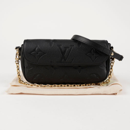 LOUIS VUITTON Wallet on Chain Ivy Black 157522140