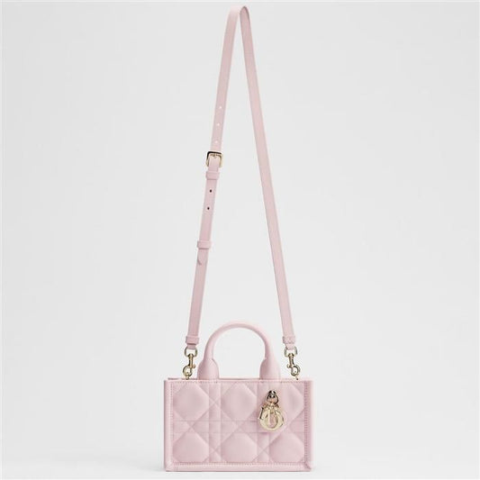 Dior Book Tote Mini 157909464 [P]
