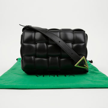 BOTTEGA VENETA Padded Leather Cassette Crossbody Bag Schwarz Damen Größe 591970 VCQR1 8425 157593088 [P]