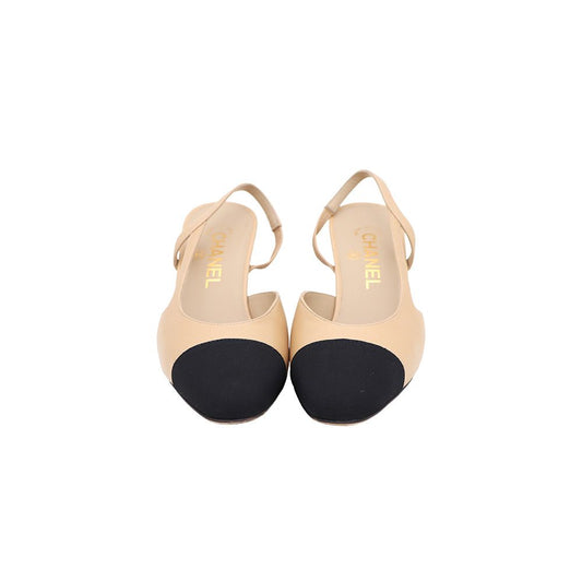 CHANEL Zweifarbige Pumps mit CC-Logo und Slingback 157948326 [P]