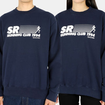 SPORTY & RICH SRランニングクラブクルーネック (ネイビー/ホワイト) 22 F/W 54764028 [P]