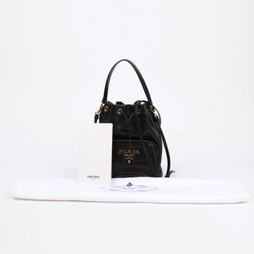 PRADA 1BH038 ブラックソフトカーフレザー バケットバッグ 157638338 [P]