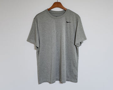 Nike Short Sleeve Dry Fit T-Shirt for Men Gray [XL] 157977973 [P]