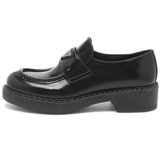 PRADA マットブラシ仕上げレザー ローファー 148705667 [P]