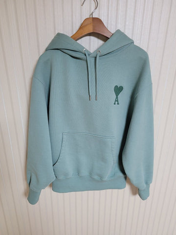 AMI Kapuzenshirt mit Herzstickerei in Aquagrün - S 158024920 [P]