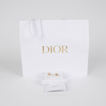 DIOR Petite CD Ohrringe Gold-Finish Metall Weiße Perle 157797047 [P]