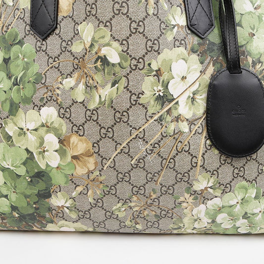 Gucci 368568 GG Supreme Black and Bloom Reversible Shopper Shoulder Bag 157796296 [P]