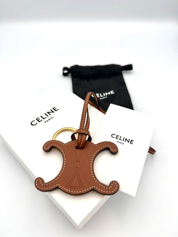 Celine Triomphe Pendant (49I473) 158124813 [P]