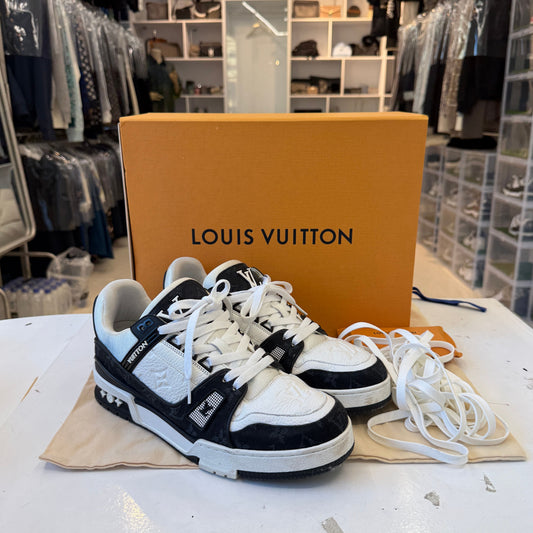 Louis Vuitton Denim Monogram Sneakers 7 158130166 [P]