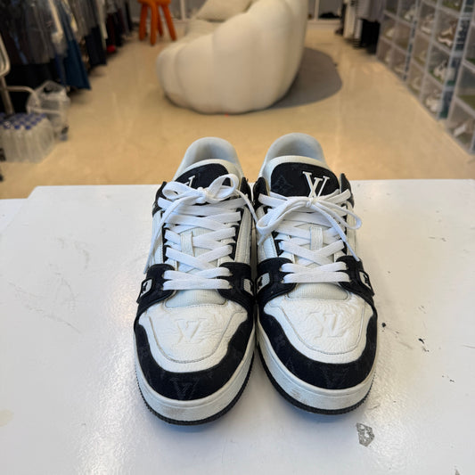 Louis Vuitton Denim Monogram Sneakers 7 158130166 [P]