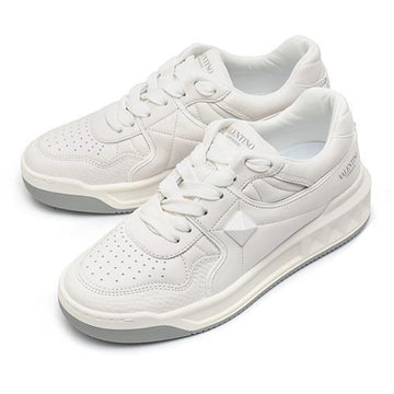Valentino One Stud Low Top Women's Sneakers 41025888 [P]