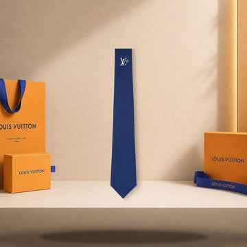 LOUIS VUITTON Unifarbene Krawatte aus reinem Seidenmaterial in Navy mit Jacquard LV Blumenemblem 158173414 [P]