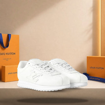 LOUIS VUITTON Butterweiche Sneakers Weiß 158173452 [P]