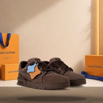 LOUIS VUITTON Trainer Sneaker Distressed Braun 158173466 [P]
