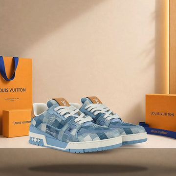 Louis Vuitton Trainer Sneakers 158173470 [P]